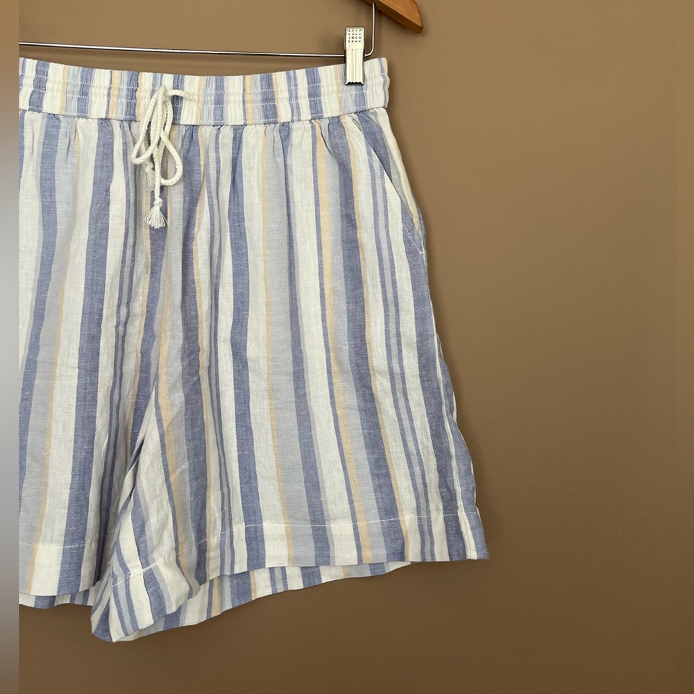 {BeachLunchLounge} Striped Linen Blend Toney Shorts in Eastern Blue - Medium - Picture 3 of 9